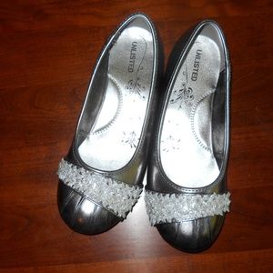 SPARKLEY FLATS